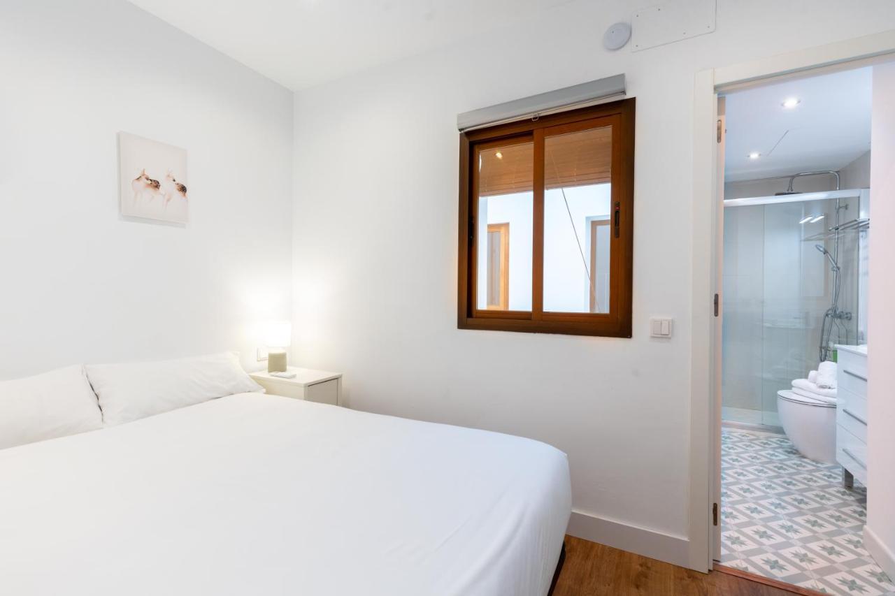Holi-Rent Gonzalez Cuadrado Apartamento Sevilla Exterior foto